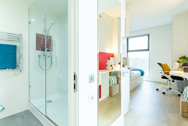 Deluxe Studio at Spring Mews, Tinworth Street, Vauxhall, London, SE115EL - Image 9